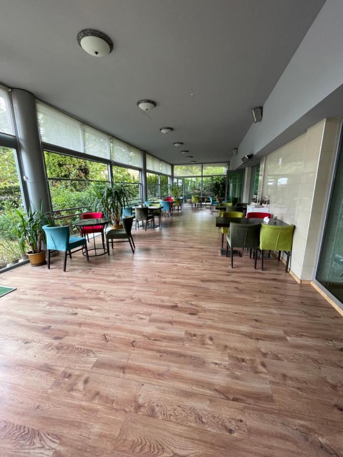 Terra Europe Brontes Hotel Targóvishte Exterior foto