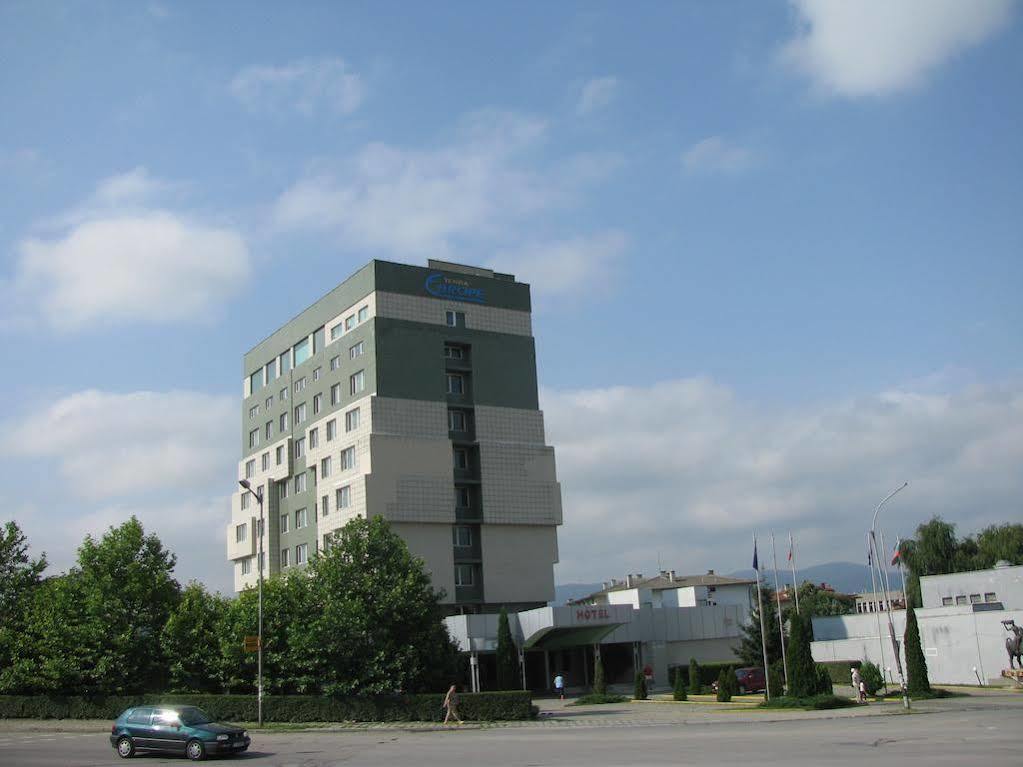 Terra Europe Brontes Hotel Targóvishte Exterior foto