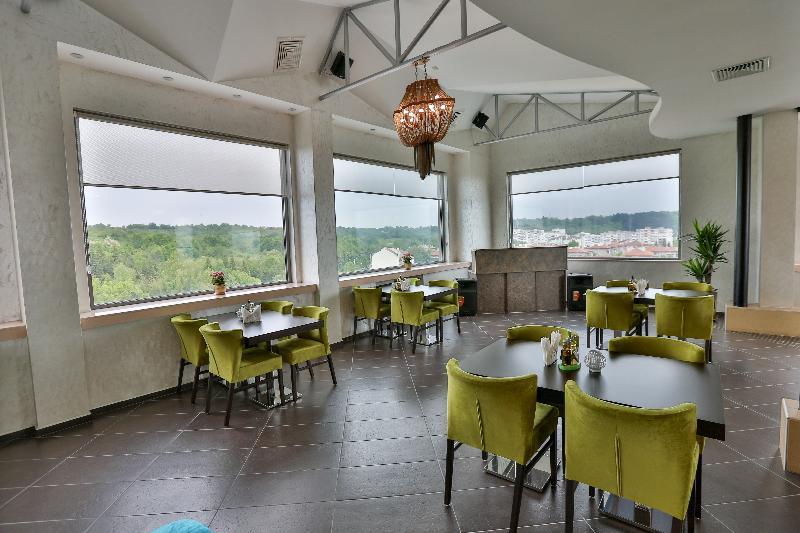 Terra Europe Brontes Hotel Targóvishte Exterior foto